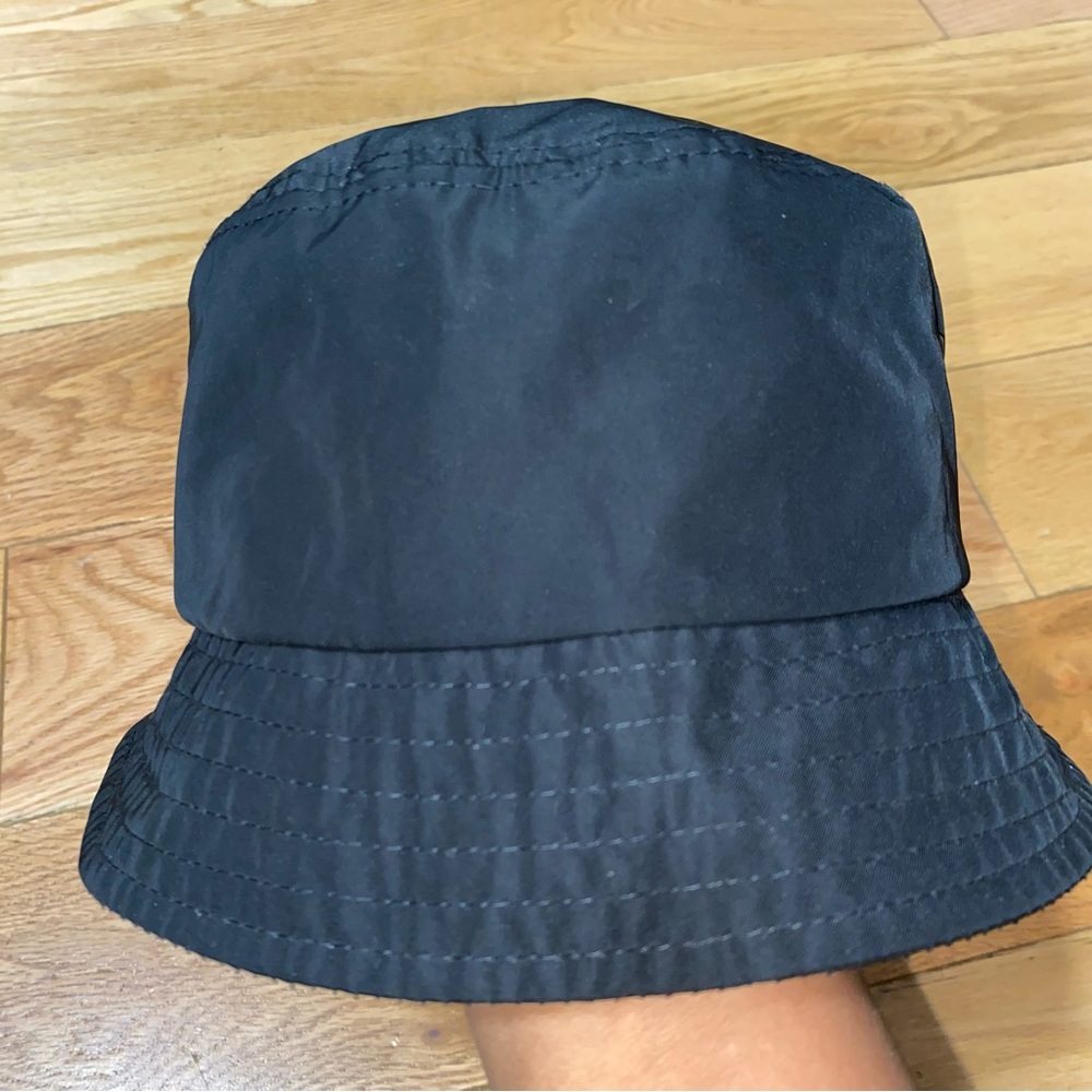 Black Bucket Hat